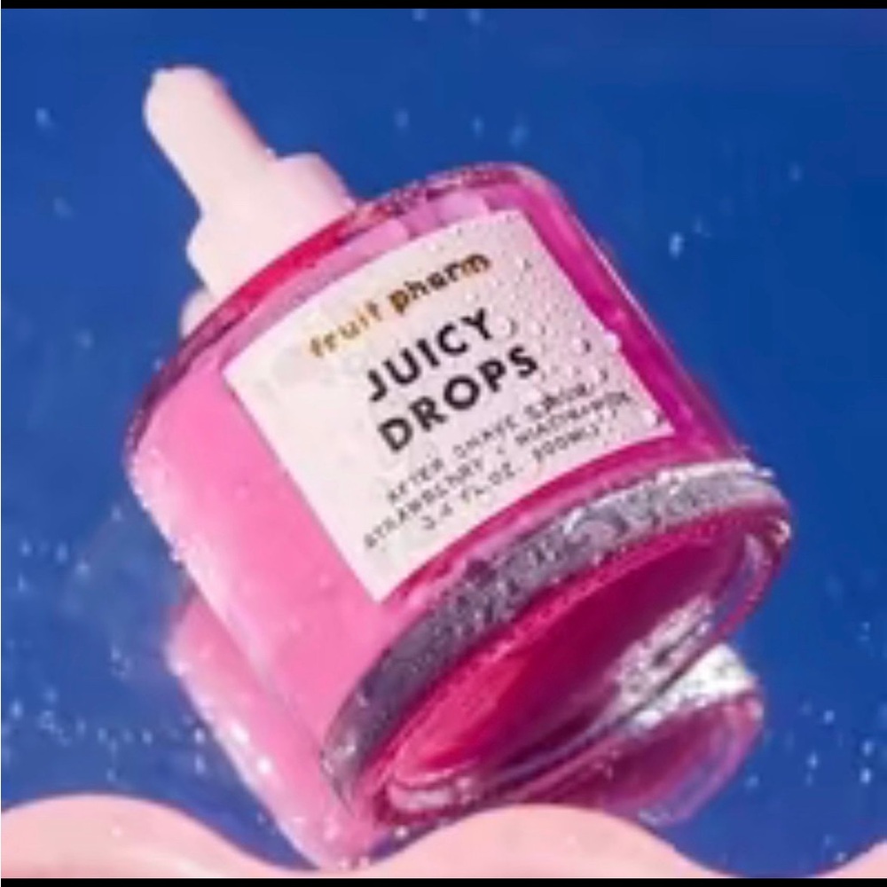 Juicy Drops Strawberry after shave serum! - Picture 3 of 5